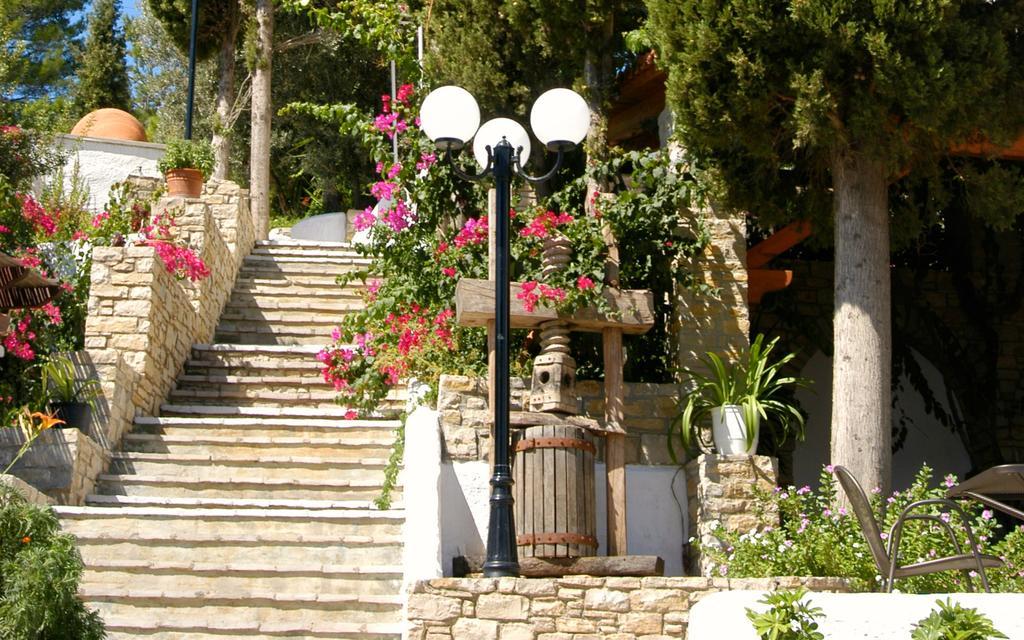 Village Kerveli